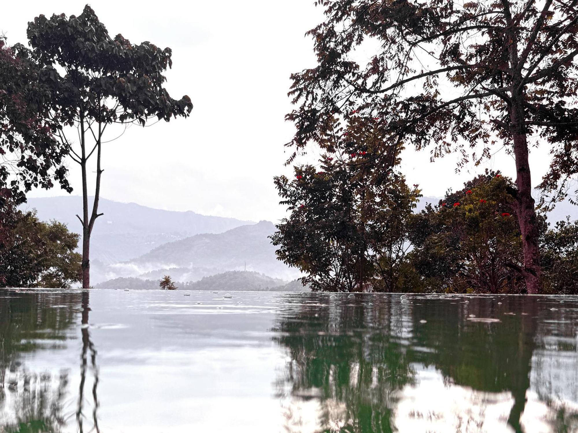 Viceroy Luxury Mountain Resort And Spa Munnar Exterior foto